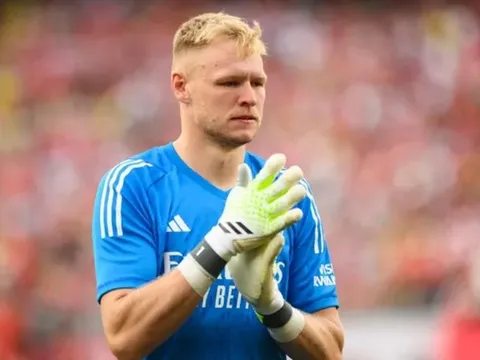 David Seaman: Ramsdale không gặp may mắn