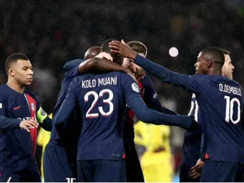 Bom tấn tỏa sáng, PSG thắng nghẹt thở