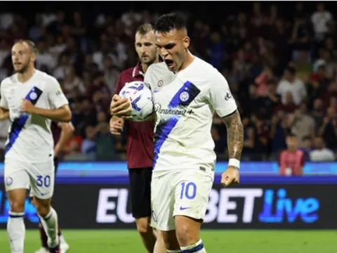 Martinez ghi liền 4 bàn; Milan phả hơi nóng vào Inter