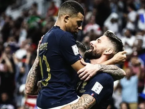 Fabrizio Romano nêu thương vụ 'bất khả thi' của Man Utd