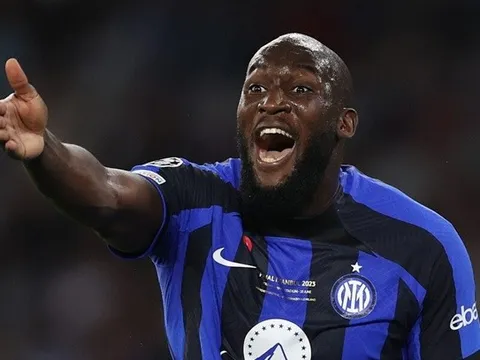 Lukaku bị ví như Judas của bóng đá