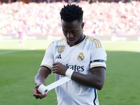 Real Madrid nhận tin sét đánh từ Vinicius