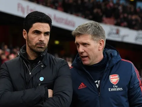 Vì sao Arsenal khởi đầu chệch choạc ở Ngoại hạng Anh mùa này?