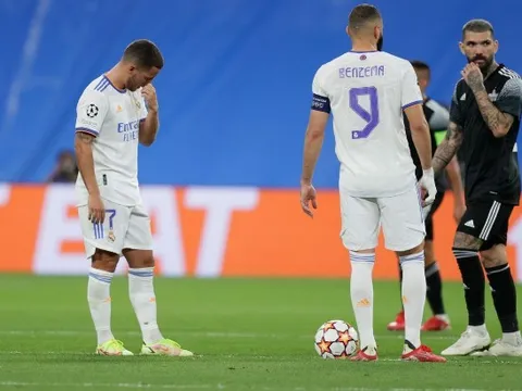 Ancelotti: "Real không thua vì Camavinga đá hậu vệ cánh trái"
