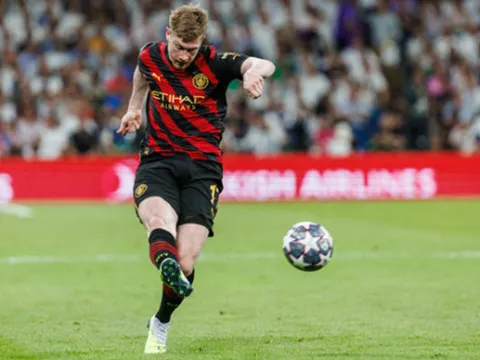 Man City thắng tưng bừng, Milan hòa nhạt Newcastle