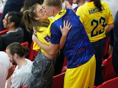 Liệu Muller đã quá già để đá chính?