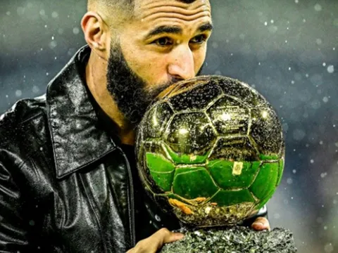 Benzema: Ronaldo chưa chúc mừng tôi
