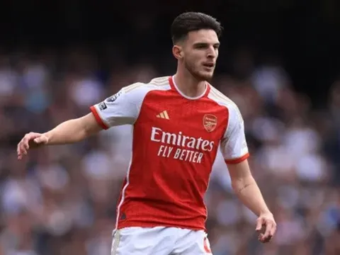 Arteta so sánh Rice và Rodri