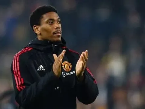 Man Utd chứng kiến thêm một mâu thuẫn, Martial bị điểm mặt