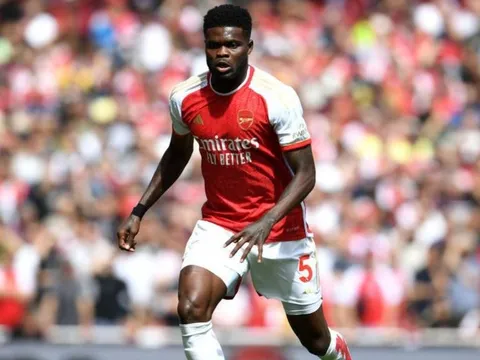 Saudi Arabia quyết thâu tóm chữ ký 50 triệu bảng của Arsenal