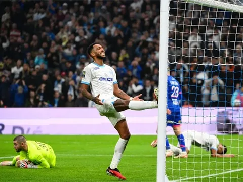 Aubameyang bị các CĐV Marseille la ó sau màn trình diễn thất vọng