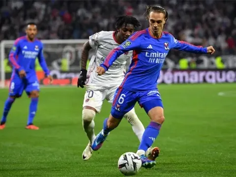 Maxence Caqueret hy vọng Lyon sẽ tiếp tục giành chiến thắng