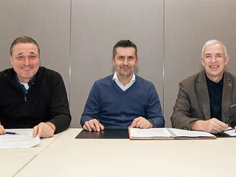 CHÍNH THỨC! Union Berlin bổ nhiệm HLV trưởng Nenad Bjelica