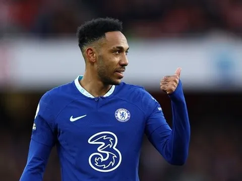 Chelsea tiến thoái lưỡng nan vì Aubameyang
