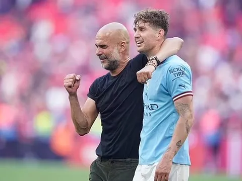 Pep tạo ra sự lột xác ngoạn mục tại Man City