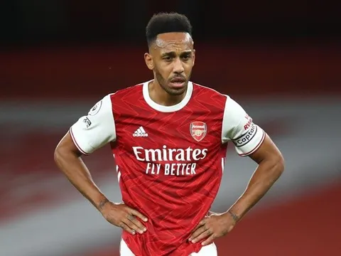 Aubameyang sa sút, Michael Thomas chỉ ra cây săn bàn mới của Arsenal