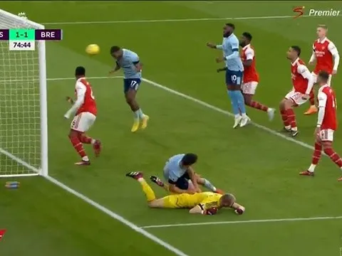 "Hàng loạt CĐV Arsenal đã bị đánh gục với bàn gỡ hòa đó"