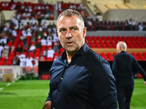 Hansi Flick: "Đức không thể chơi như vậy ở World Cup"