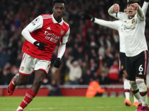 "Các cầu thủ Arsenal sẽ nhìn cậu ấy theo một cách khác"