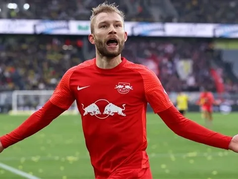 Bayern mở rộng cửa cho Man Utd mua đứt Sabitzer