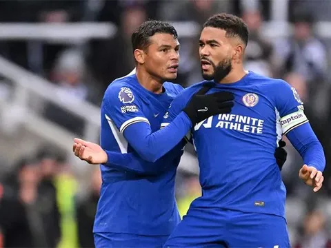 Lựa chọn của Pochettino ở hàng phòng ngự sau trận thảm bại