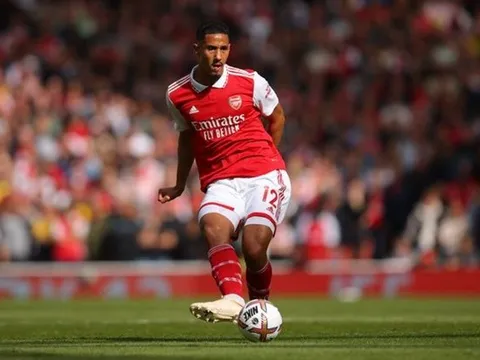 Bỏ qua Martinez, sao Arsenal thuộc hai trung vệ hay nhất Premier League
