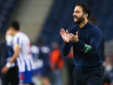 Vì sao cả Chelsea và Liverpool đều muốn có huấn luyện viên Ruben Amorim?