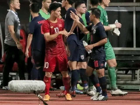 Chanathip vượt mặt Công Phượng; Huỳnh Như dự SEA Games 32