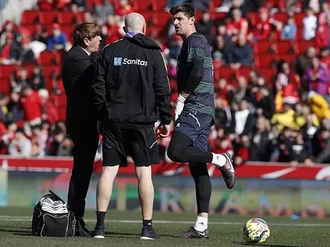 Vì sao Courtois bất ngờ vắng mặt trước Mallorca?