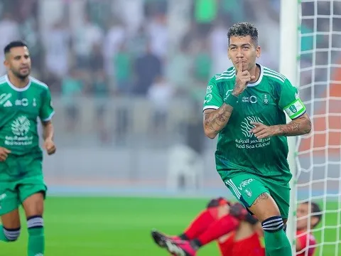 Roberto Firmino lập hat-trick ngày ra mắt Al Ahli