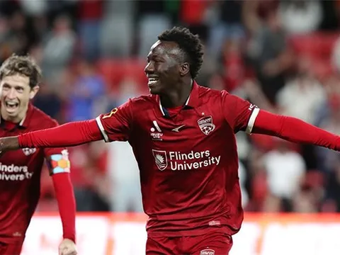 Bayern Munich chuẩn bị chiêu mộ tài năng 17 tuổi người Úc