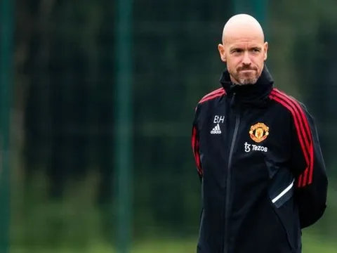 "Một số cầu thủ Man United không hài lòng"