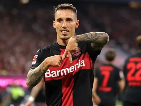 Grimaldo là thương vụ miễn phí chất lượng nhất Bundesliga