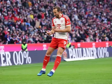 Kane phá vỡ kỷ lục ghi bàn tại Bundesliga sau chiến thắng ấn tượng