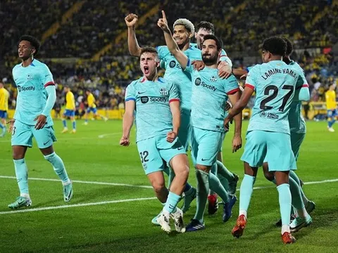 Barcelona cực kỳ đáng gờm ở 15 phút cuối trận