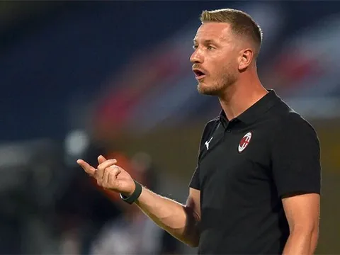 Milan lên phương án thay thế Stefano Pioli