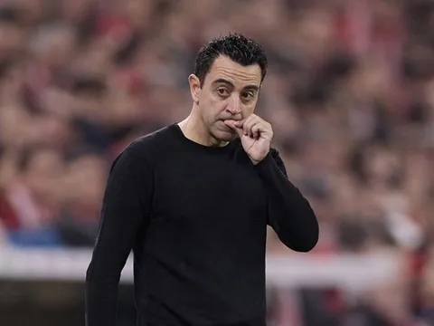 Xavi đồng cảm với Jurgen Klopp