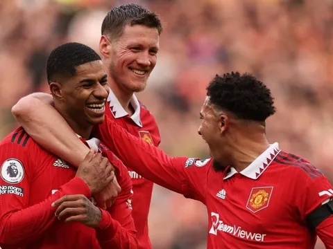 4 bản hợp đồng mới của M.U đã lộ diện