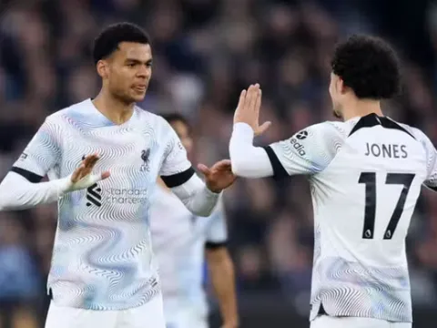 5 điểm nhấn West Ham 1-2 Liverpool: Tâm điểm hàng thủ; Hy vọng Europa League