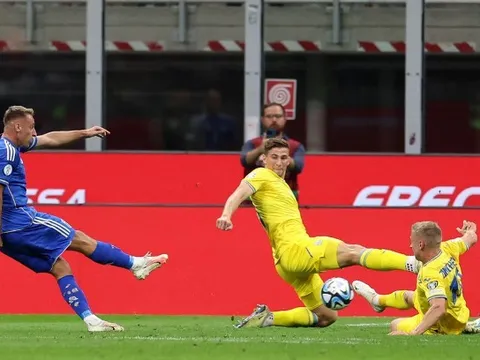 Ronaldo lập cú đúp, Al Nassr thắng trận thứ 7 liên tiếp