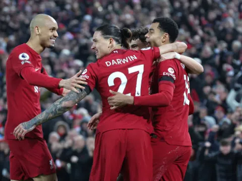 CHÍNH THỨC! Messi đoạt Quả bóng vàng lần thứ 8