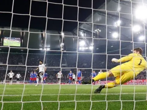 Napoli nhắm huyền thoại Fabio Cannavaro thay Rudi Garcia