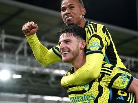 Bộ đôi Rice vs Luiz sẽ giúp Arsenal khuynh đảo EPL