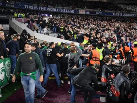 Berbatov dự đoán 2 huyền thoại M.U sẽ sớm làm HLV ở Premier League