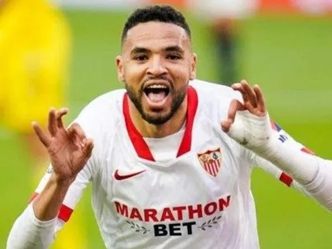 Milan săn tiền đạo Sevilla