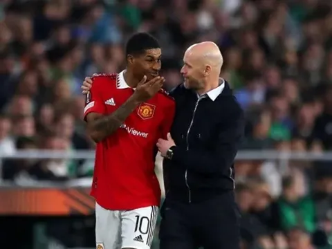 Redknapp đưa ra dự đoán sốc về Man United mùa tới