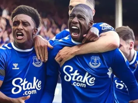 Đội hình tiêu biểu vòng cuối Premier League: Người hùng Everton; Kane lại tỏa sáng