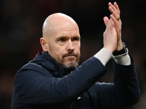 Ten Hag yêu cầu ban lãnh đạo M.U nổ bom tấn từ Barcelona?