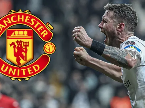"Gã khổng lồ Hà Lan" có một nửa cơ hội ở lại Man Utd