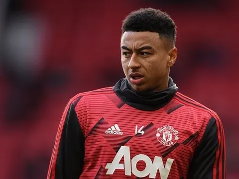 Sau tất cả, Solskjaer giải thích nguyên nhân Lingard không được ra sân